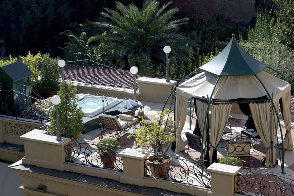 Via Veneto Suite - Terrace, Gazebo and Whirlpool