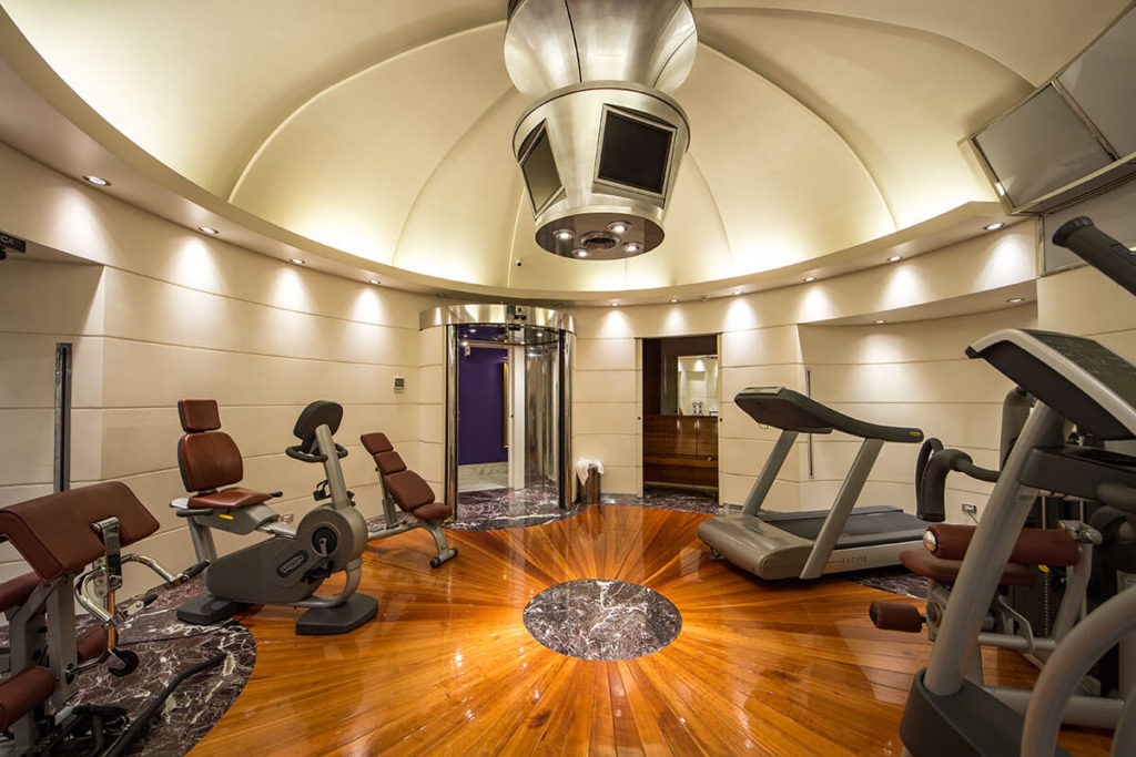 Gym at Hotel Majestic Roma
