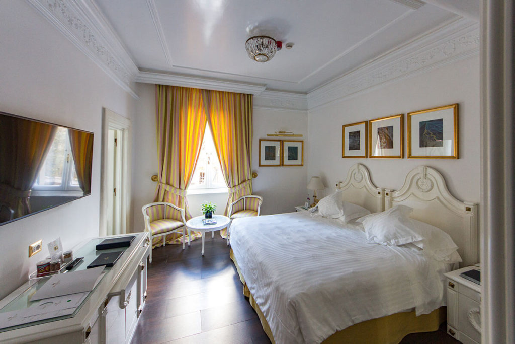 Deluxe Double Room - Hotel Majestic Roma