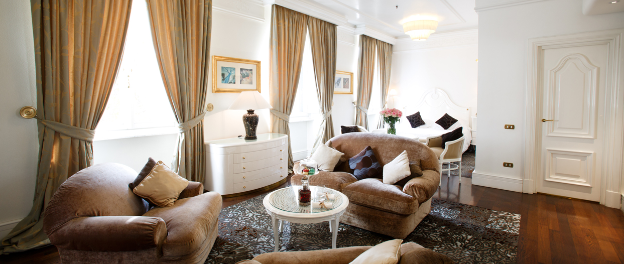 Hotel Majestic Roma junior-suite.jpg