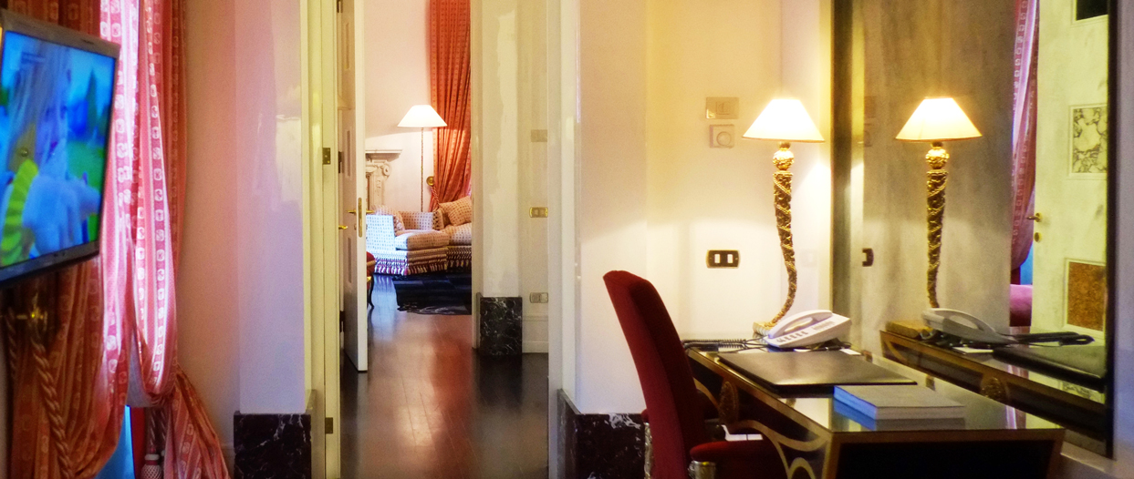 Hotel Majestic Roma v-veneto-suite-03.jpg